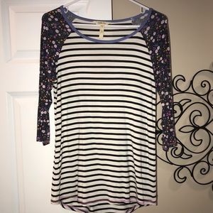 Matilda Jane heartbeat top size S